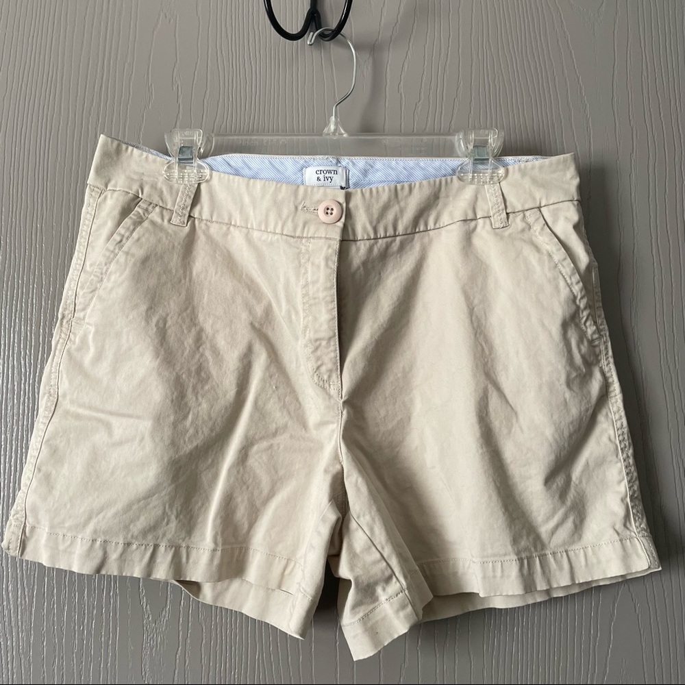 Khaki shorts
